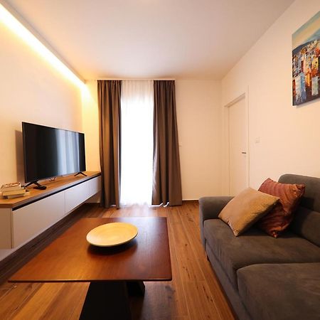 Apartmani Diklo 자다르 외부 사진