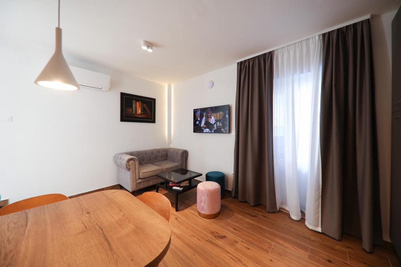 Apartmani Diklo 자다르 외부 사진