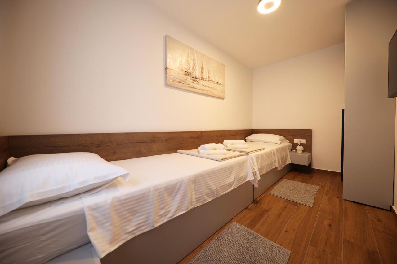 Apartmani Diklo 자다르 외부 사진