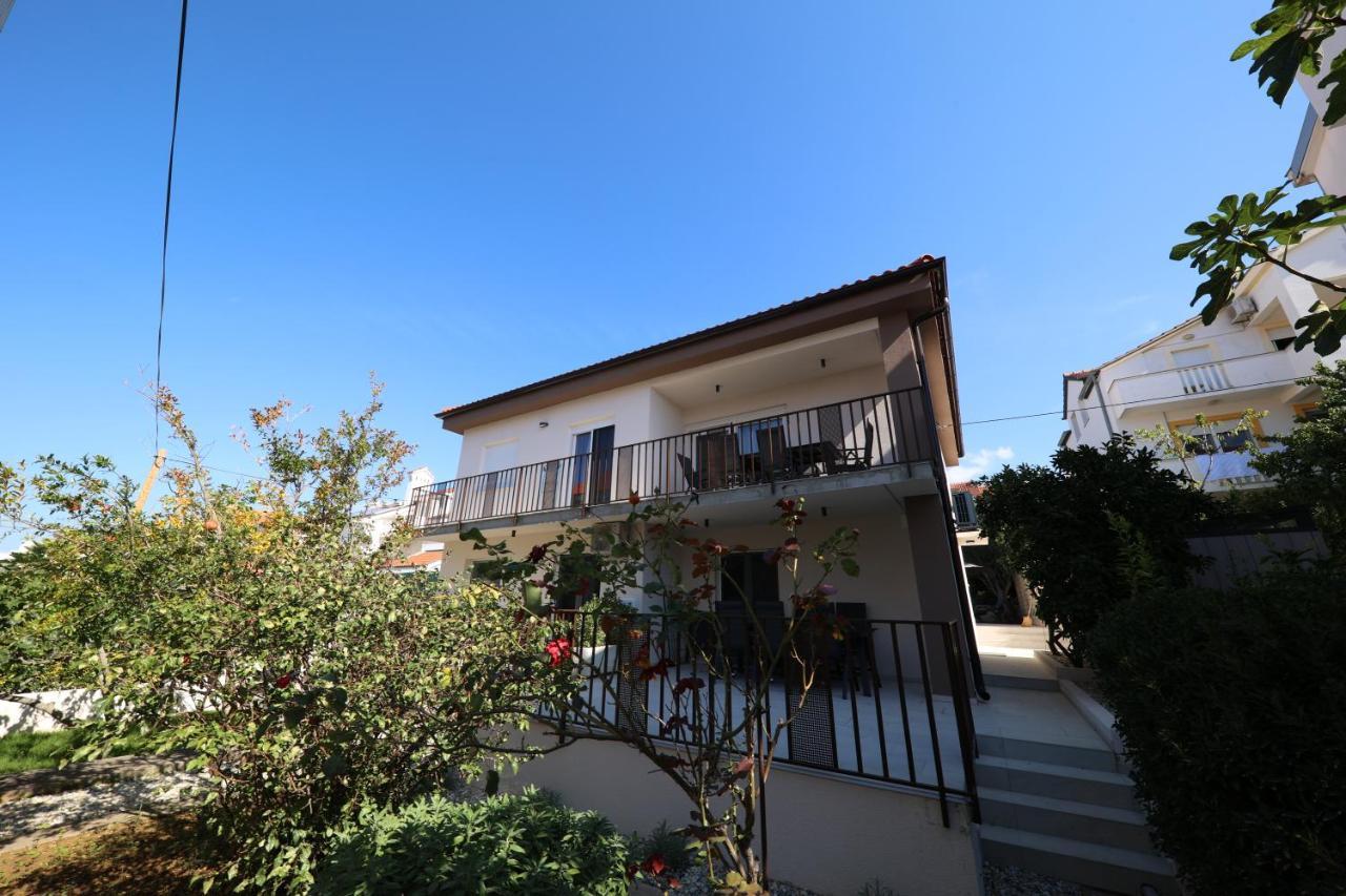Apartmani Diklo 자다르 외부 사진